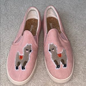 Soludos slip on tennis shoes